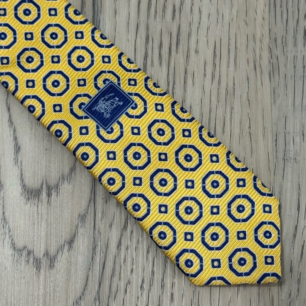 NEW BURBERRY LONDON 100% SILK Yellow Geometric Print Tie - Made In Italy $245